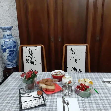 Bed and breakfast Lupidi 3*