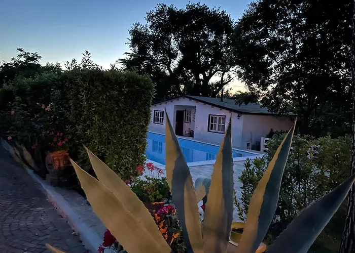 Lupidi Bed & Breakfast 3*